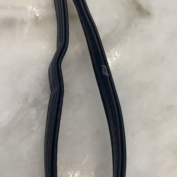 Vintage handbag with fringe. Adjustable and removable shoulder strap - Picture 5 of 11